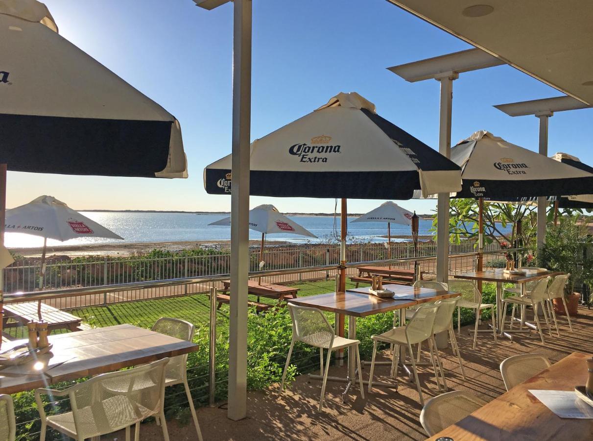 Onslow Beach Resort מראה חיצוני תמונה