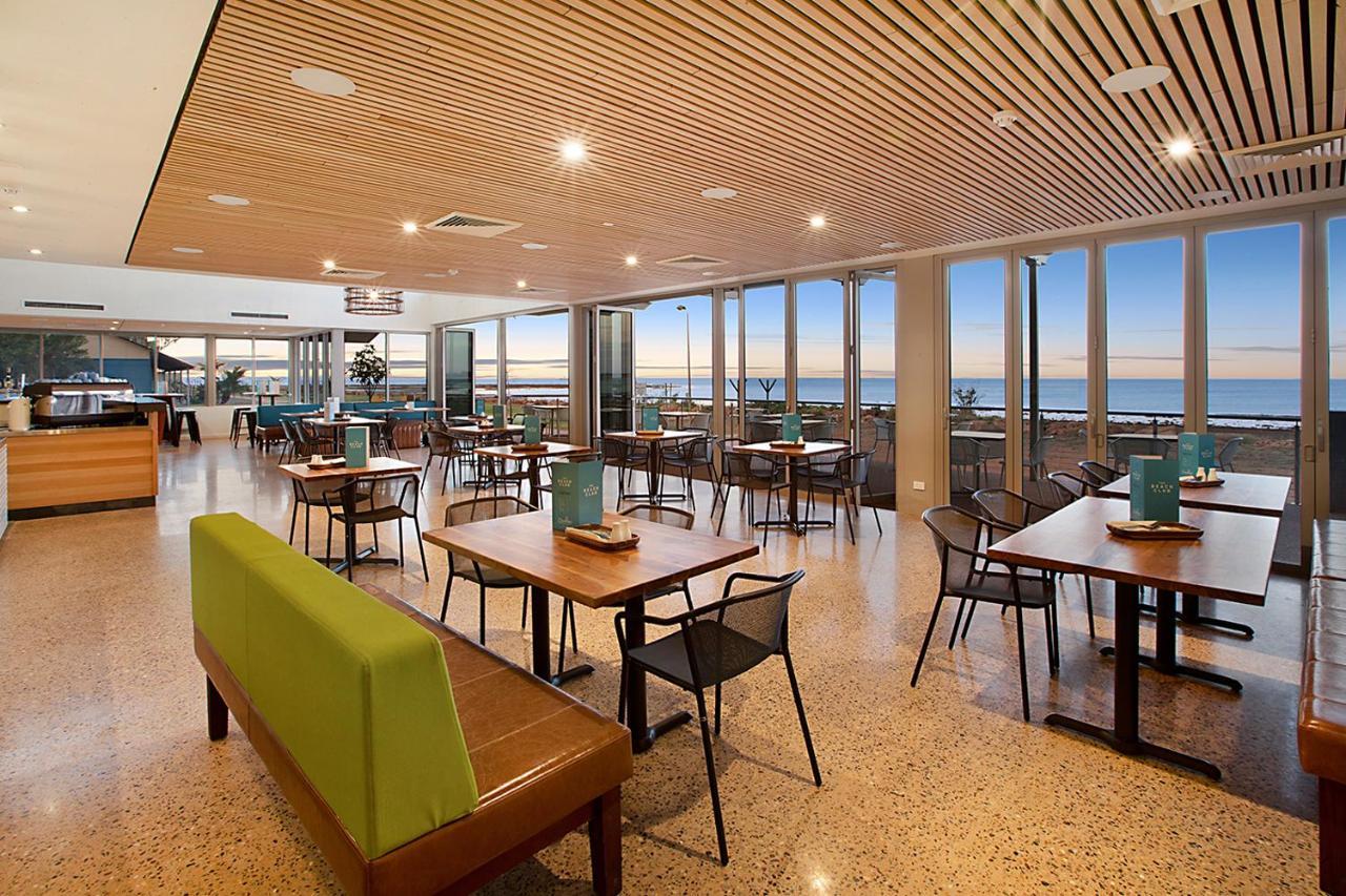 Onslow Beach Resort מראה חיצוני תמונה