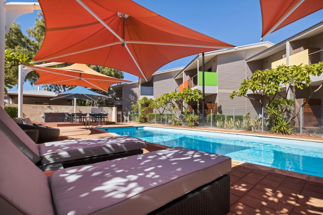 Onslow Beach Resort מראה חיצוני תמונה