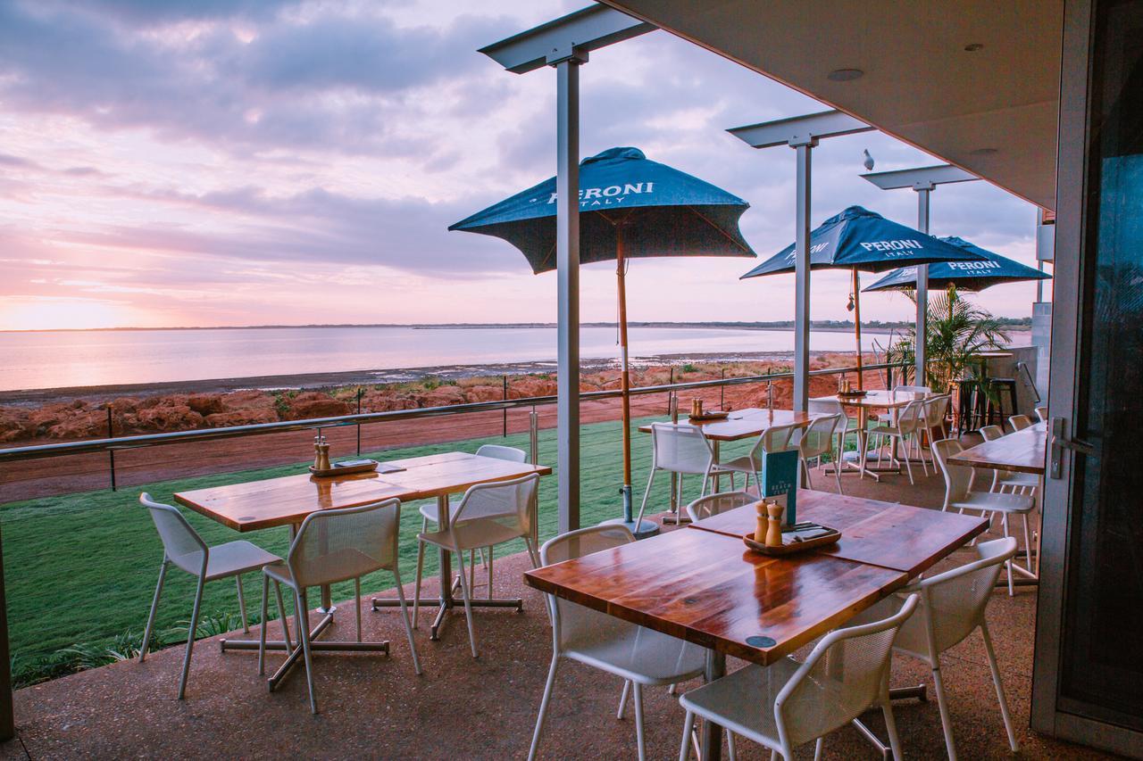 Onslow Beach Resort מראה חיצוני תמונה
