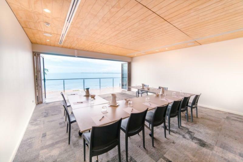 Onslow Beach Resort מראה חיצוני תמונה