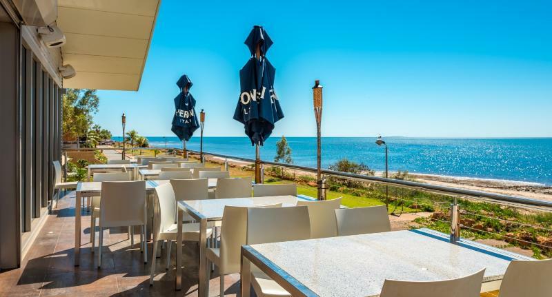 Onslow Beach Resort מראה חיצוני תמונה
